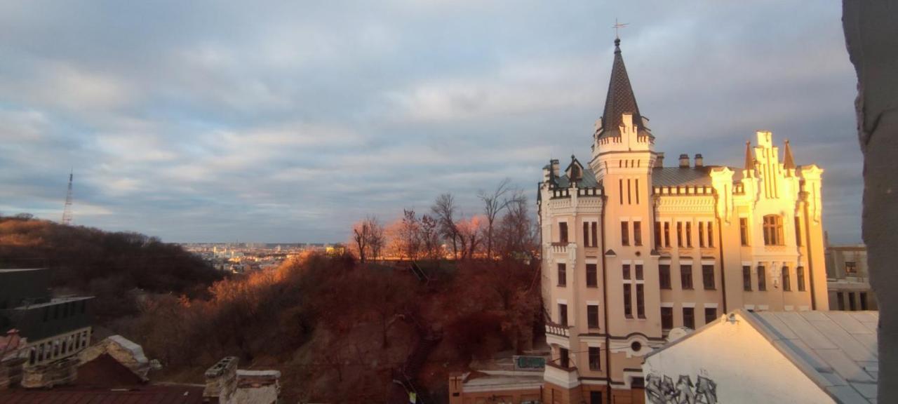 Bunker Best Mini-Hotel Kiev Dış mekan fotoğraf
